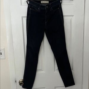 Women's dark wash Jeans